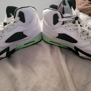 Jordan 5 poison green
